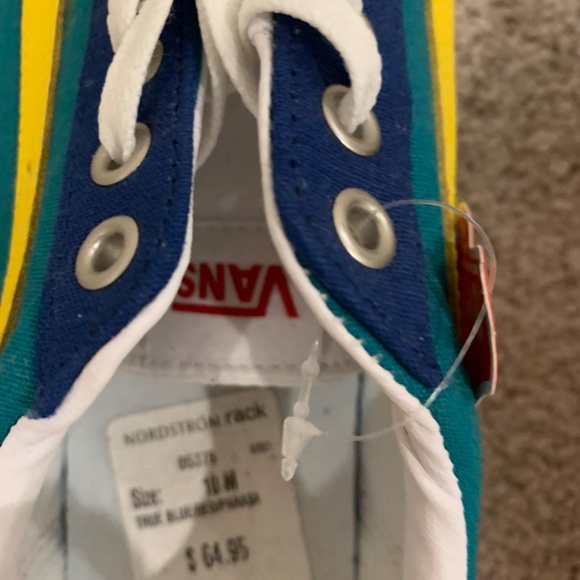 . NWT - Mens size 10 Vans - Picture 2 of 5